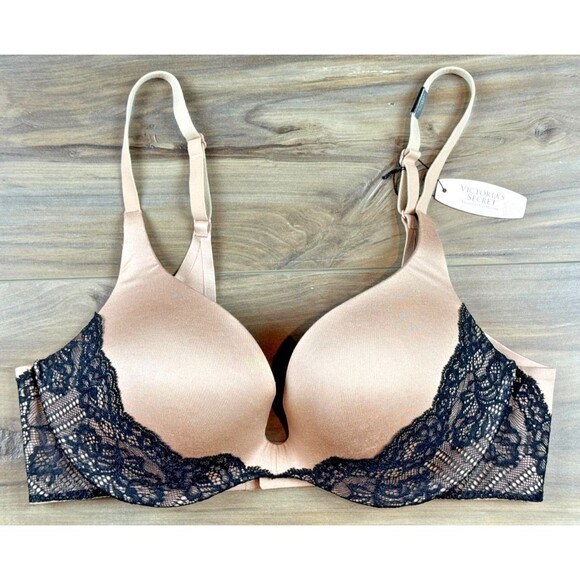 Victoria's Secret Very Sexy Lace & Smooth Push-Up Bra 34C NWT - Picture 1 of 5